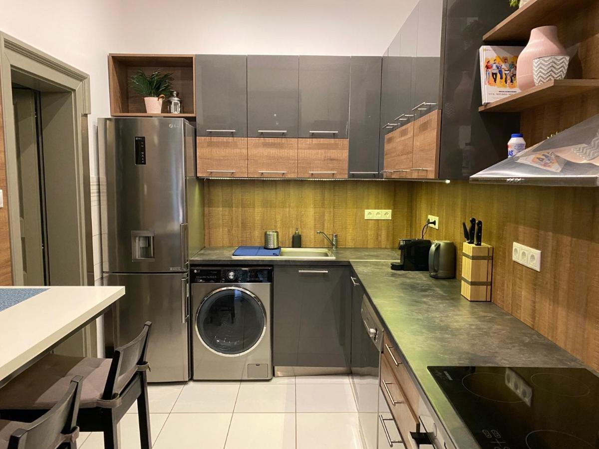 Hunyady Gallery Apartment Budapest Luaran gambar