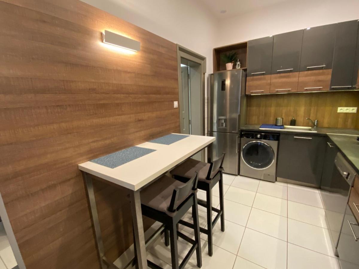 Hunyady Gallery Apartment Budapest Luaran gambar